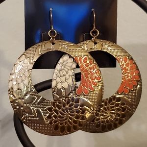 2/$20 Large Hammered Gold Floral Hoops